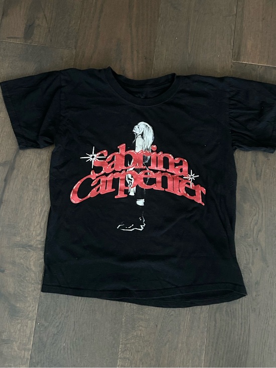 Tops - Sabrina Carpenter Black Short-Sleeve Graphic Tee with Red Logo